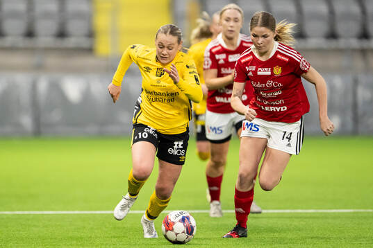 Elfsborgs Ida Swärd och Vårgårdas Michelle Thomsén