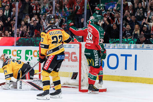 Frölundas Mikael Ruohomaa jublar