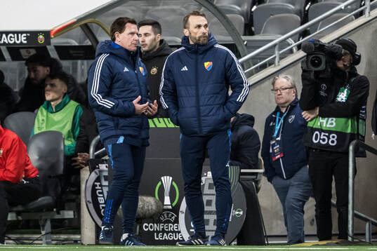 Assistant coach Christer Mattiasson and head coach Jani