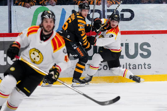 Skellefteås Linus Lindström och Brynäs Victor