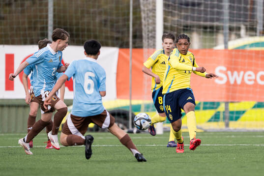 Elliot Mahama Appring of Sweden