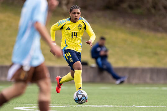 Elliot Mahama Appring of Sweden