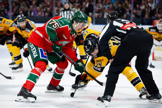 Frölundas David Edstrom och Luleås Jonas Berglund