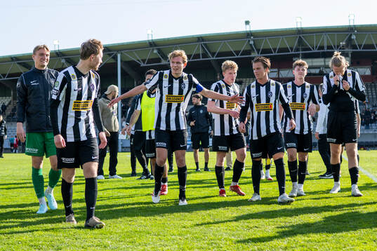 Landskronas spelare jublar