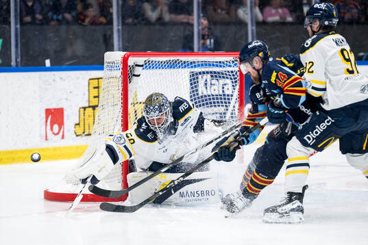 Södertäljes Frans Tuohimaa, Djurgårdens Daniel Brodin