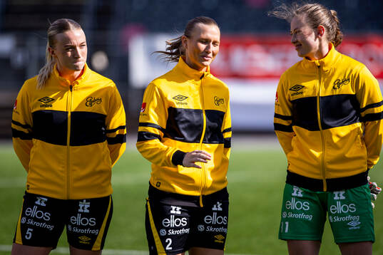 Elfsborgs Selma Berggren innan fotbollsmatchen i Elitettan mellan Umeå och Elfsborg den 13 april 2025 i Umeå. 