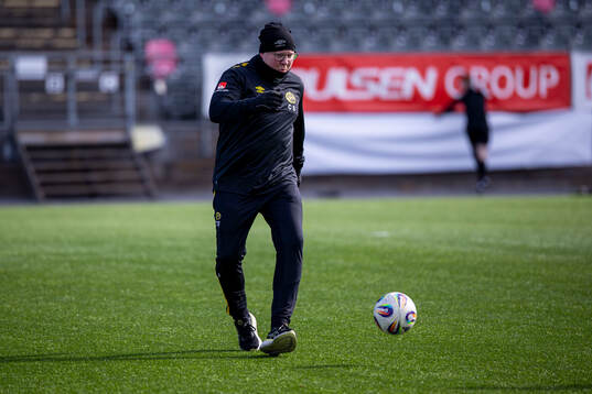 Elfsborgs målvaktstränare Carl Slotte innan