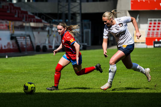 Helsingborgs Tilde Wahrenberg och Örgrytes Emma Jarl