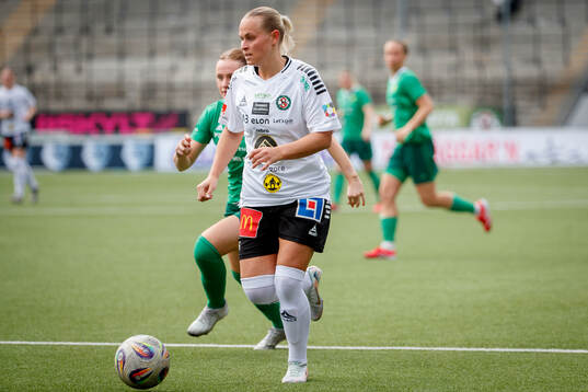 Örebro SKs Molly Wiklander