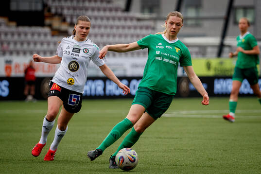 Örebro SKs Cornelia Karlsson och Team TGs Linn Lundgren
