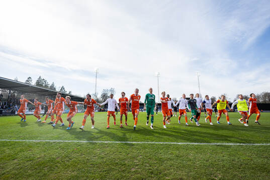 IFK Göteborgs spelare jublar