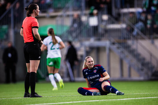 Rosengårds Emma Jansson har ont