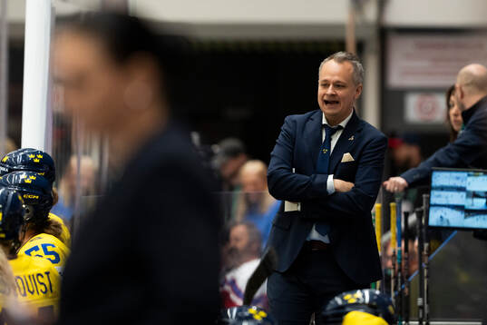 Andreas Karlsson assistant coach