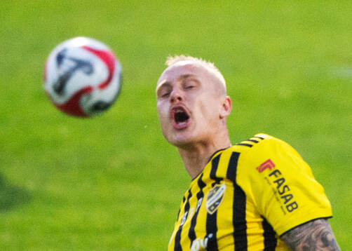 IFK Hässleholms Alexander Sjöström jublar