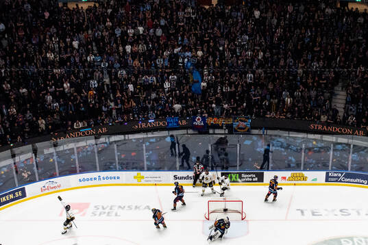 AIKs Daniel Muzito Bagenda jublar