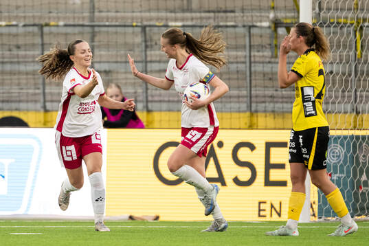IK Uppsalas Stina Leffler jublar efter 2-2