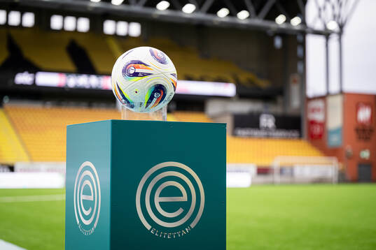 Matchbollen på pedistal