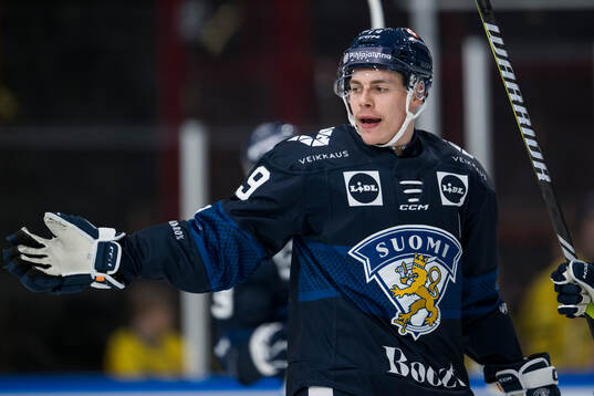 Waltteri Merelä of Finland celebrates