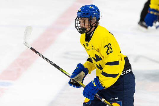 Tom Pråhl of Sweden during the 4 nations