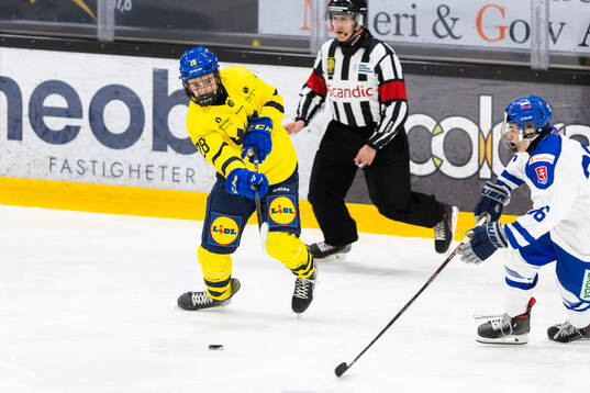 Tom Pråhl of Sweden during the 4 nations
