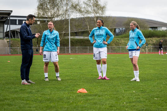 Halmstads Ebba Sandgren, Sanna Karlsson och Julia Annerhult