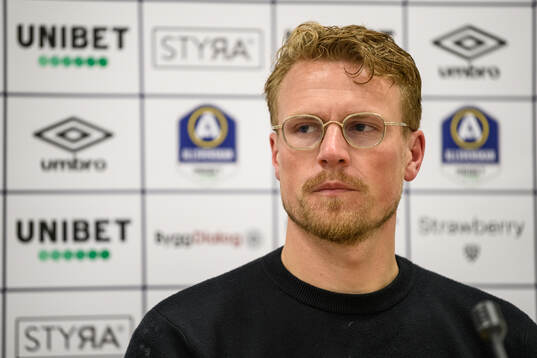 Elfsborgs tränare Oscar Hiljemark på presskonferensen