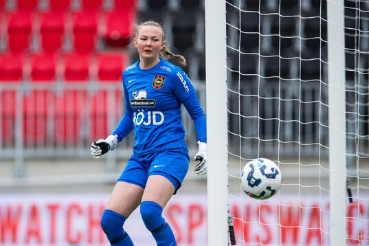 Brommapojkarnas målvakt Clara Ekstrand