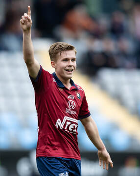 Örgrytes Isak Dahlqvist jublar