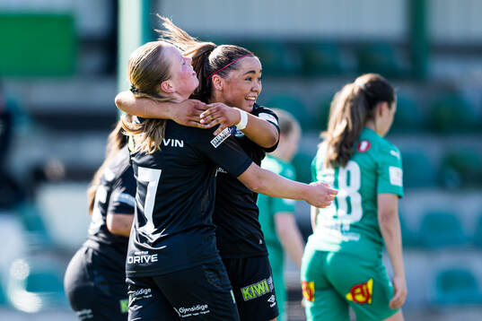 Thea Grønbech Selnes of KIL/Hemne celebrates after scoring the 2-1 goal on a penalty kick