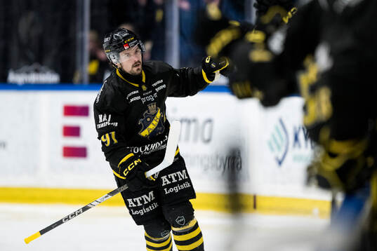 AIKs Gerry Fitzgerald jublar jublar