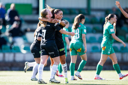 Thea Grønbech Selnes of KIL/Hemne celebrates after scoring the 2-1 goal on a penalty kick