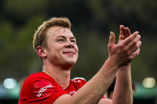 Aune Heggebø of Brann celebrates