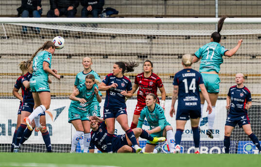 Kristianstads Alexandra Johannsdottir och Rosengårds