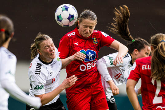Ingrid Haug of Hønefoss and Ragne Hagen Svastuen of Røa