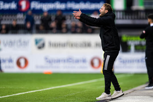 Martin Klemetsrud Lindmark, head coach of Hønefoss,