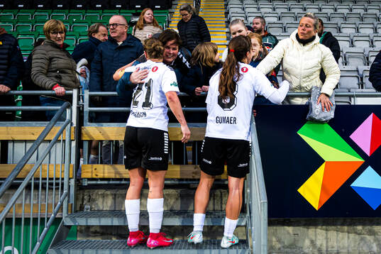 Silje Bekkåsen Nyhagen and Kristin Sandstad Gumaer of Hønefoss