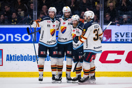 Djurgårdens Colby Sissons, Dick Axelsson, Linus Klasen och