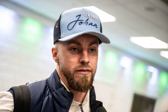 Malmö FFs målvakt Ricardo Friedrich i mixade zonen