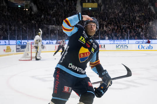 Djurgårdens Linus Klasen jublar