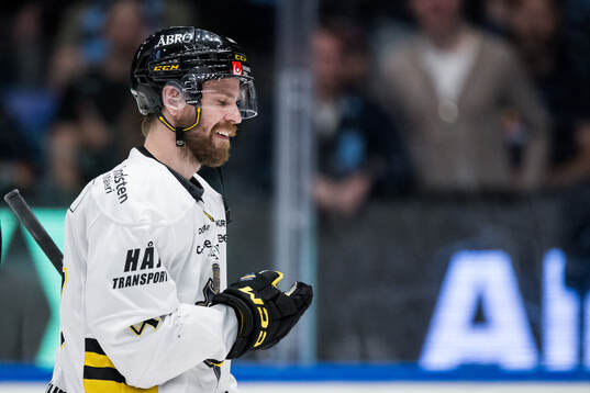 AIKs Eric Norin lämnar isen