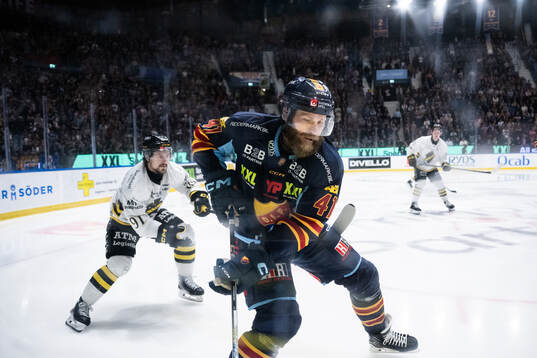 AIKs Gerry Fitzgerald och Djurgårdens Patrick Thoresen