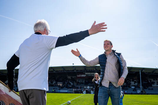 Landskronas tidigare lagkapten Philip Andersson hyllas