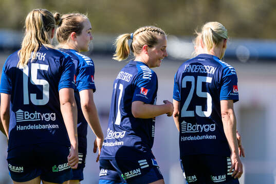 Linköpings Maria Olafsdottir Gros jublar