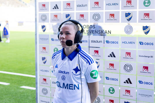 IFK Norrköpings Jessica Wik intervjuas