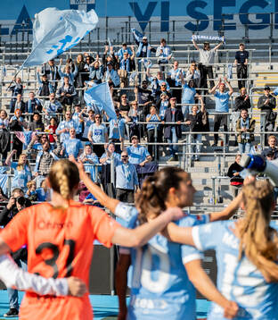 under fotbollsmatchen i Damallsvenskan mellan Malmö FF och Hammarby den 26 april 2025 i Malmö. 