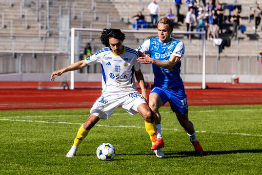 GIF Sundsvalls Monir Jelassi och Oddevolds Linus Tornblad