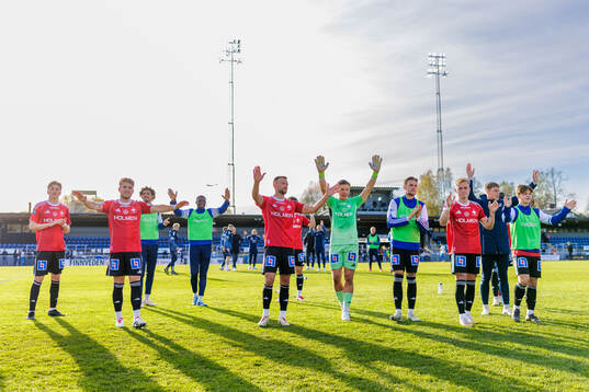 IFK Norrköpings spelare jublar