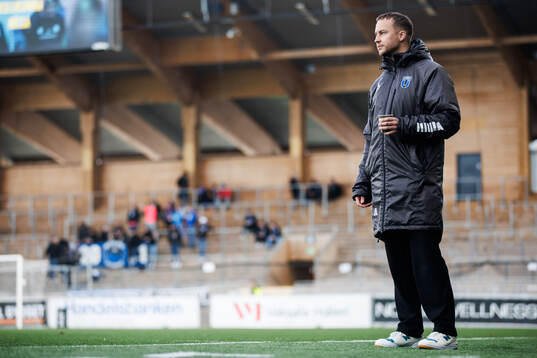  Sirius chef för herrlaget Jonathan Ederström