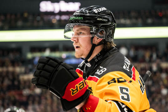 Luleås Marcus Hardegård jublar