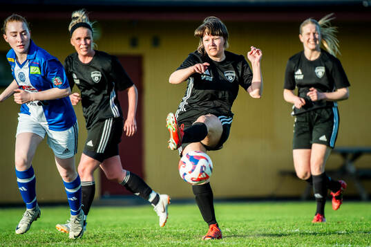 Las Presidentas Hannah Felicity Persson